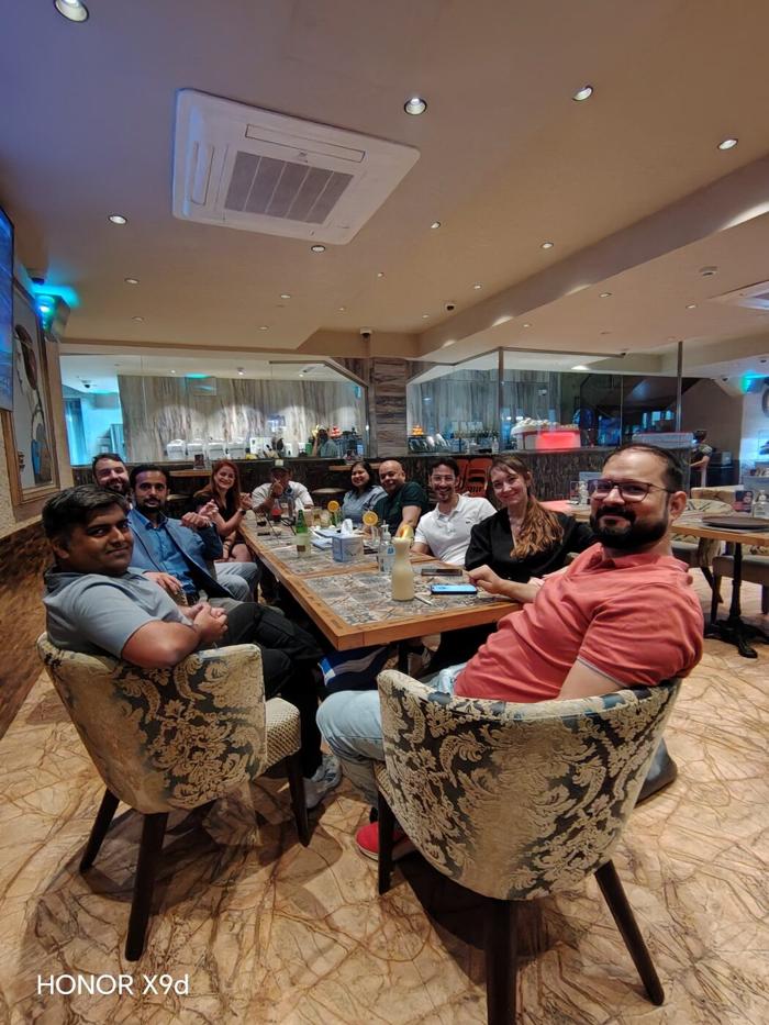 United Expats in UAE karaoke night